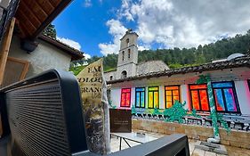Helin'S Hostel By Backpackers